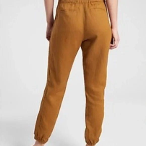 Athlete Cabo Linen Jogger in Toasted Ochre - Picture 2 of 9